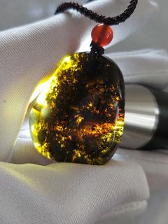 藥珀吊墜(琥珀)64237342599681110