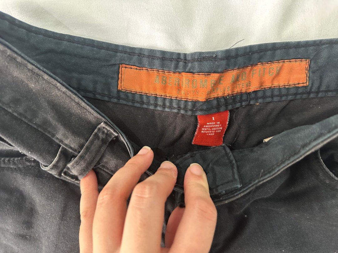 Abercombie and Fitch Black Shorts (Category: Shorts) located in Marikina City. Submitted by retailr (Listing ID 1340720477, Image 2). Description: Looking for some Y2k options? Who says it better than Abercombie and Fitch?! A pair of lack shorts with a cute white animal stitching on the bottom! 100% Cotton Size: Fits XS-M RFS: Too small for me :( .
