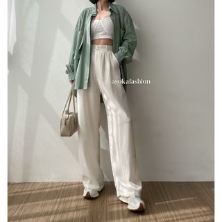 (Kategori: ) berada di . Dikirim oleh secondthings_bychaa (ID iklan 1340775264, Gambar 1). Deskripsi: .