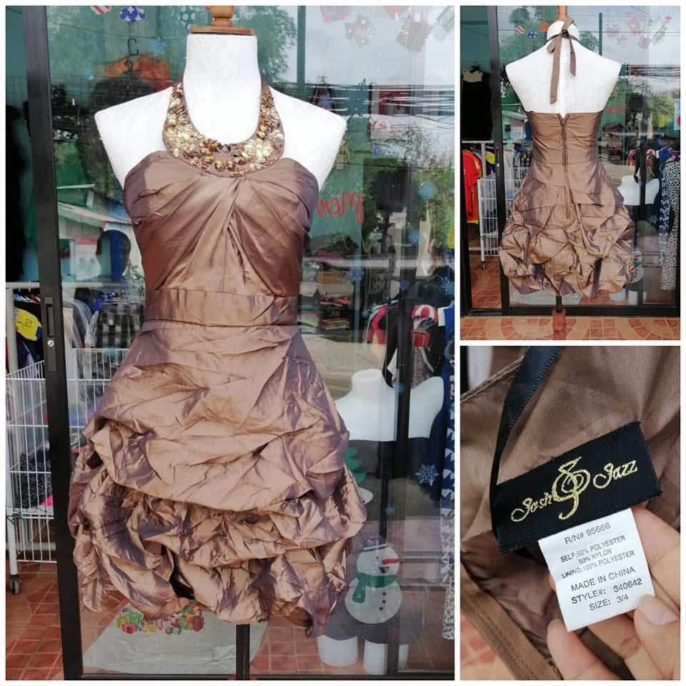 Cocktail dress (Category: Evening dresses & gowns) located in Caloocan City. Submitted by joycel06 (Listing ID 1340697964, Image 2). Description: ‼️SUPER SALE‼️ 250 each! From US US brand High quality Small to medium .