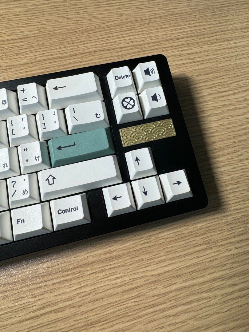 Custom Mechanical Keyboard Wuque Studio, Computers & Tech, Parts ...