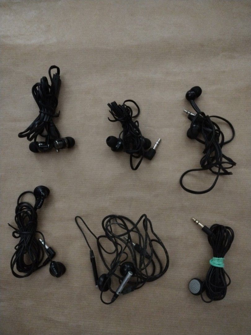 Ear Headphones65561840691202111