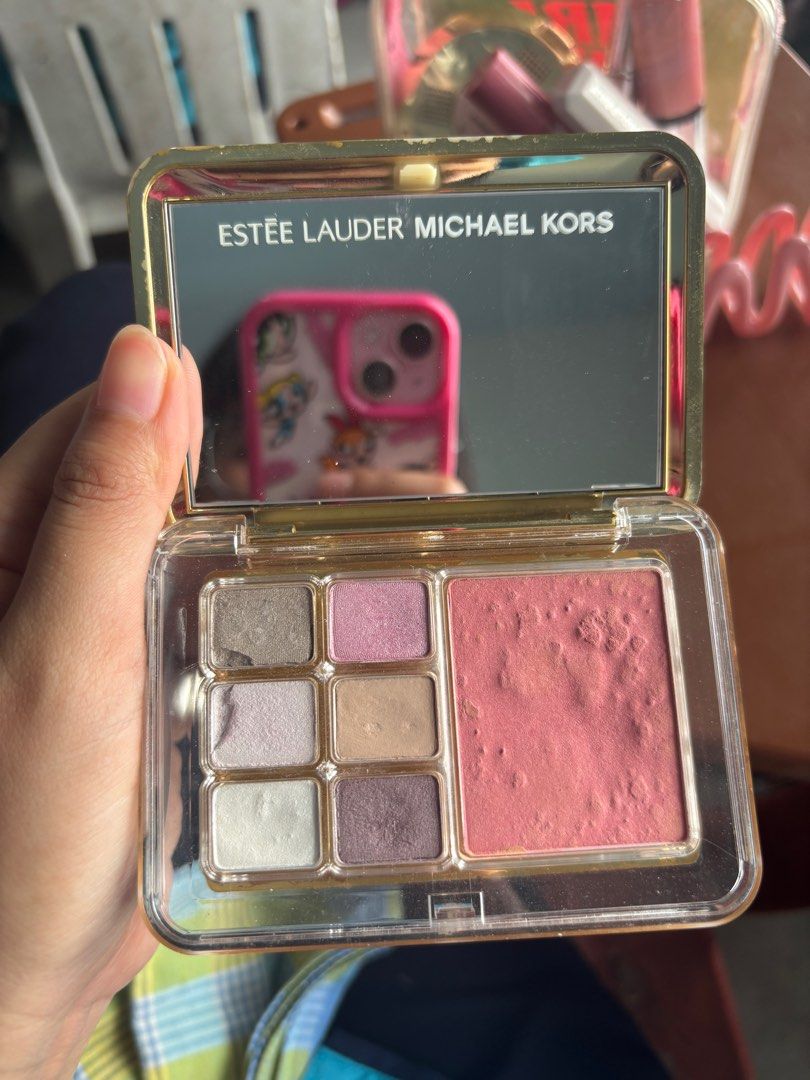 estee lauder x michael kors eyeshadow pallete (Category: Makeup) located in Pinamalayan. Submitted by dumpanddeclutter (Listing ID 1340697444, Image 1). Description: will sanitize before shipping. rfs: rarely used.