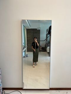 (Category: ) located in . Submitted by vv.luxuries (Listing ID 1340729448, Image 1). Description: .