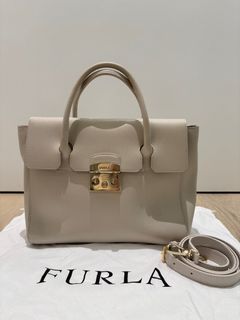 （分類：）位於 。 由 haahaaaa 提交（商品編號 1340815016，圖片 1）。簡介： 。