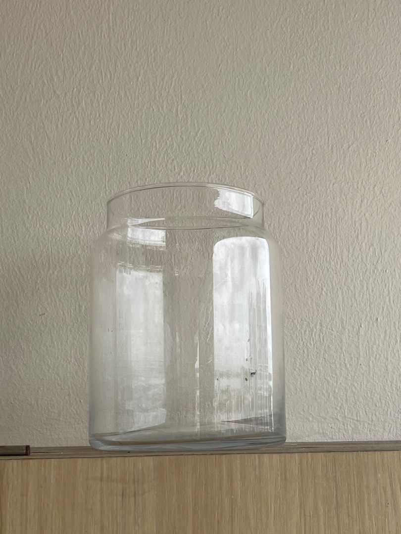 Glass vase64884983029889110