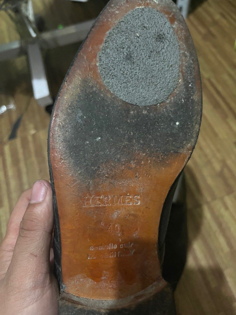 Hermes Black shoes (Category: Dress Shoes) located in Baguio. Submitted by lattethrift21 (Listing ID 1340792350, Image 3). Description: Hermes Black shoes (off/legit) Size 40 No issue Excellent condition Need shine lang.