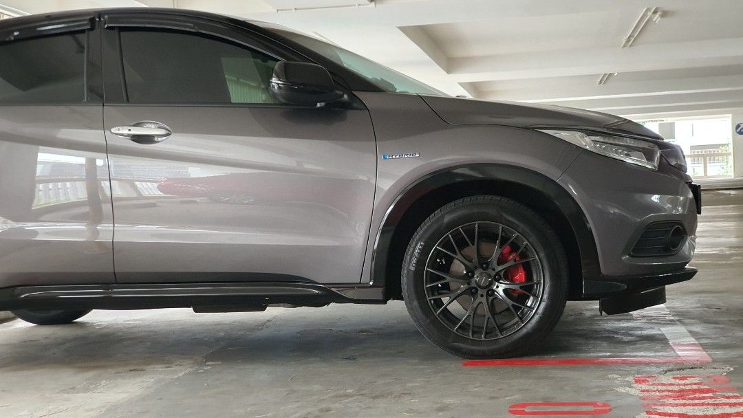 Honda Vezel Hybrid 1.5 X [2018 FL] (A) (Category: Used Cars) located in Singapore. Submitted by olaholah (Listing ID 1340807639, Image 3). Description: .
