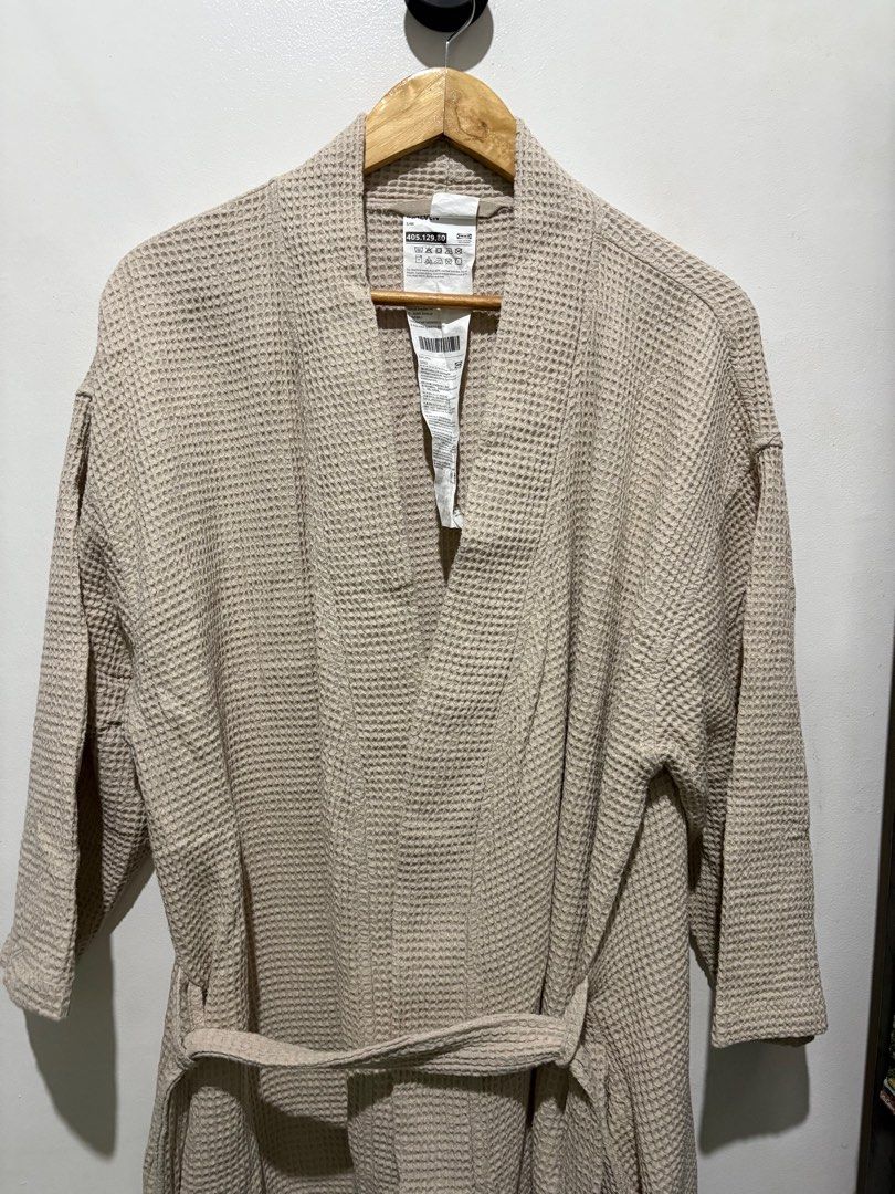 IKEA Bath Robe Take 2 pcs (Category: Bath) located in Quezon City. Submitted by dianebell33 (Listing ID 1340678901, Image 1). Description: IKEA Bath Robe Take All for 1,200 2 pcs No issue or flaws Size 1 . S - M Size2. L- XL.