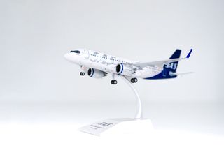 （分類：）位於 。 由 planeplanemodels 提交（商品編號 1340816331，圖片 1）。簡介： 。