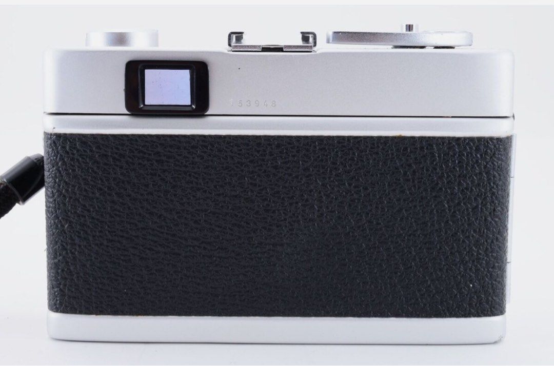 Konica C35 E&L Film Camera (Category: Cameras) located in Manila. Submitted by lucky.8888 (Listing ID 1340806913, Image 2). Description: NO ISSUES PLS DM ME FOR MORE SAMPLE PICS I JUST USED IT RECENTLY Selling for ₱3200 free delivery fee if around metro manila.