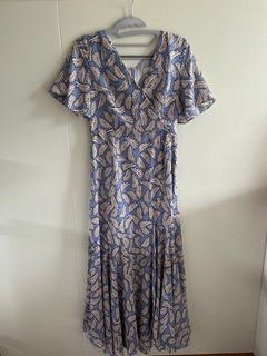 (Category: ) located in . Submitted by selltradethyclothes (Listing ID 1340749554, Image 1). Description: .