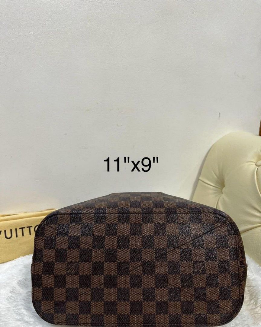 LV Siena Damier / Lowest price (Category: Luxury Bags & Wallets) located in Imus. Submitted by anotherlook (Listing ID 1340688488, Image 2). Description: May initials long Strap FIXED at 35, 850 no low ballers ! SALE ALREADY - pick up, Imus Cavite no meet up, no cod be a responsible buyer.