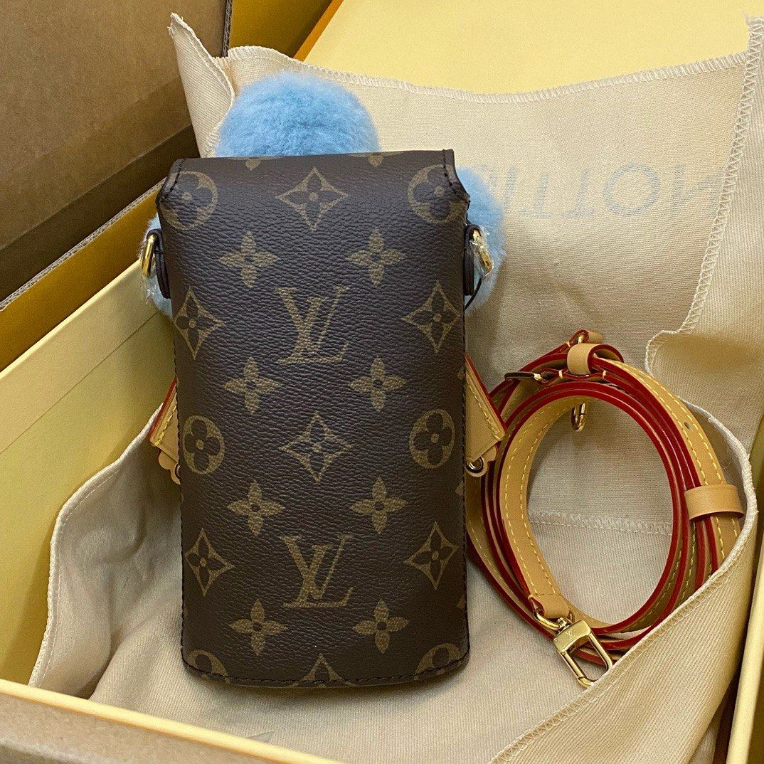 Lv handphone bag 2025