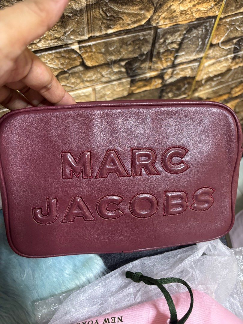 MJ The Flash Camera Bag (Category: Luxury Bags & Wallets) located in Meycauayan. Submitted by maxsshopzter (Listing ID 1340829249, Image 1). Description: .