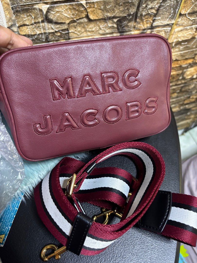 MJ The Flash Camera Bag (Category: Luxury Bags & Wallets) located in Meycauayan. Submitted by maxsshopzter (Listing ID 1340829249, Image 2). Description: .