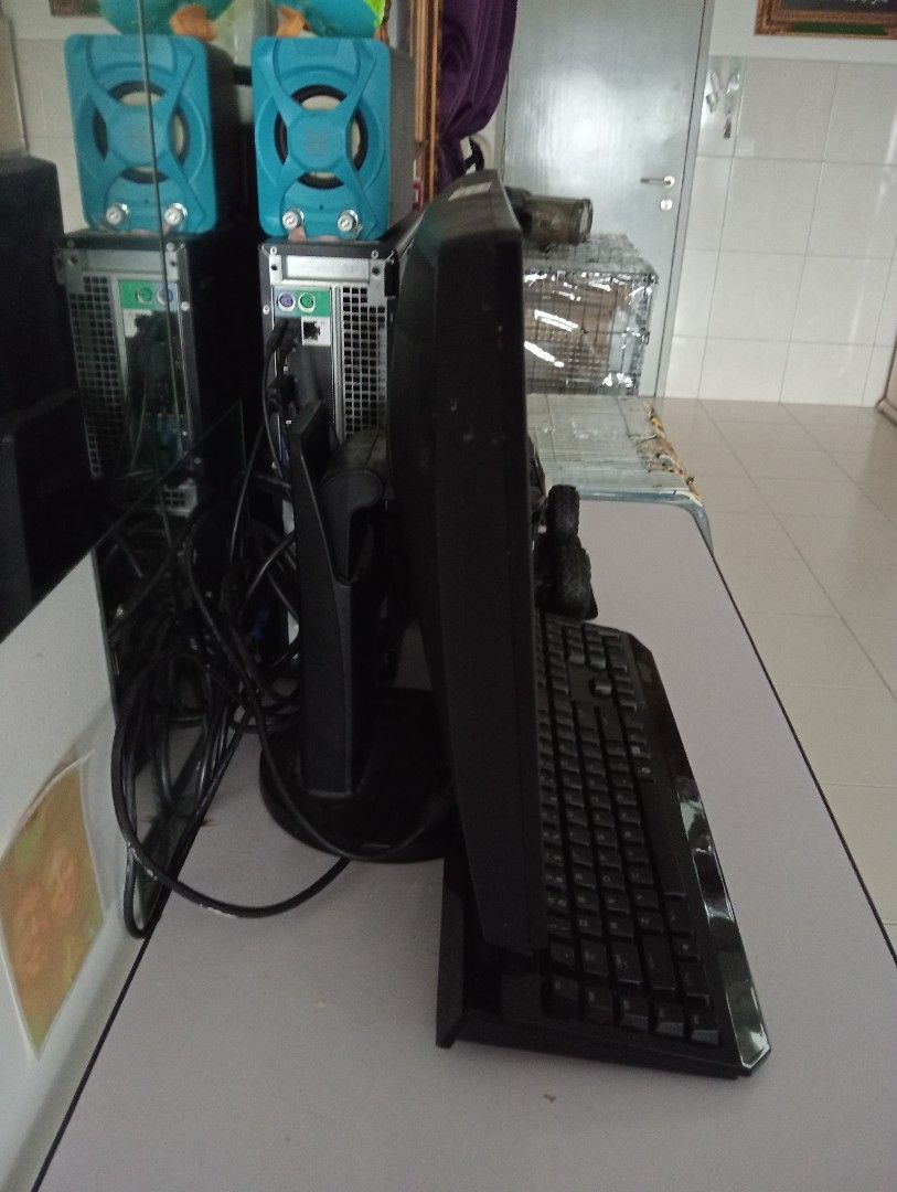 PC Setup Office (Category: Desktops) located in Selayang. Submitted by akim0109078376 (Listing ID 1340737516, Image 2). Description: Pc Setup For Sell Good Condition Monitor CPU keyboard cable.