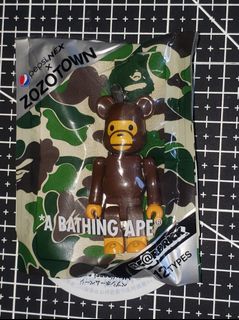 （分類：）位於 。 由 bearbrick_hk 提交（商品編號 1340731543，圖片 1）。簡介： 。