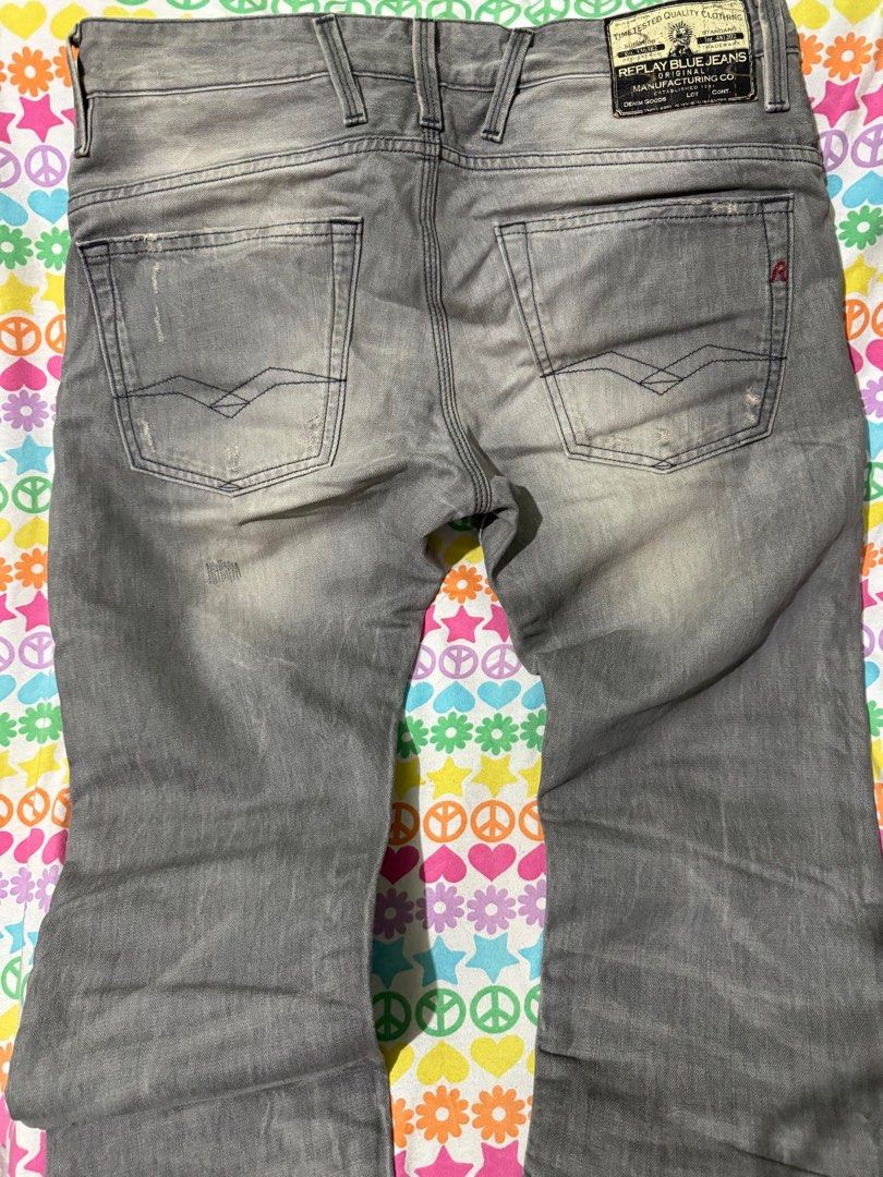 Replay Jeans (Category: Jeans) located in Manila. Submitted by mac1780 (Listing ID 1340820911, Image 3). Description: Replay Jeto slim jeans Size 31 on tag Excellent condition No alterations/issues.