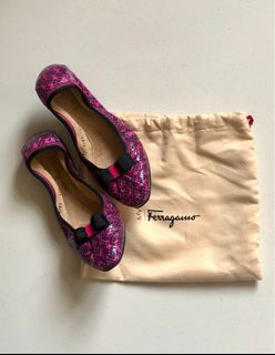 （分類：）位於 。 由 peterkey 提交（商品編號 1340813190，圖片 1）。簡介： 。