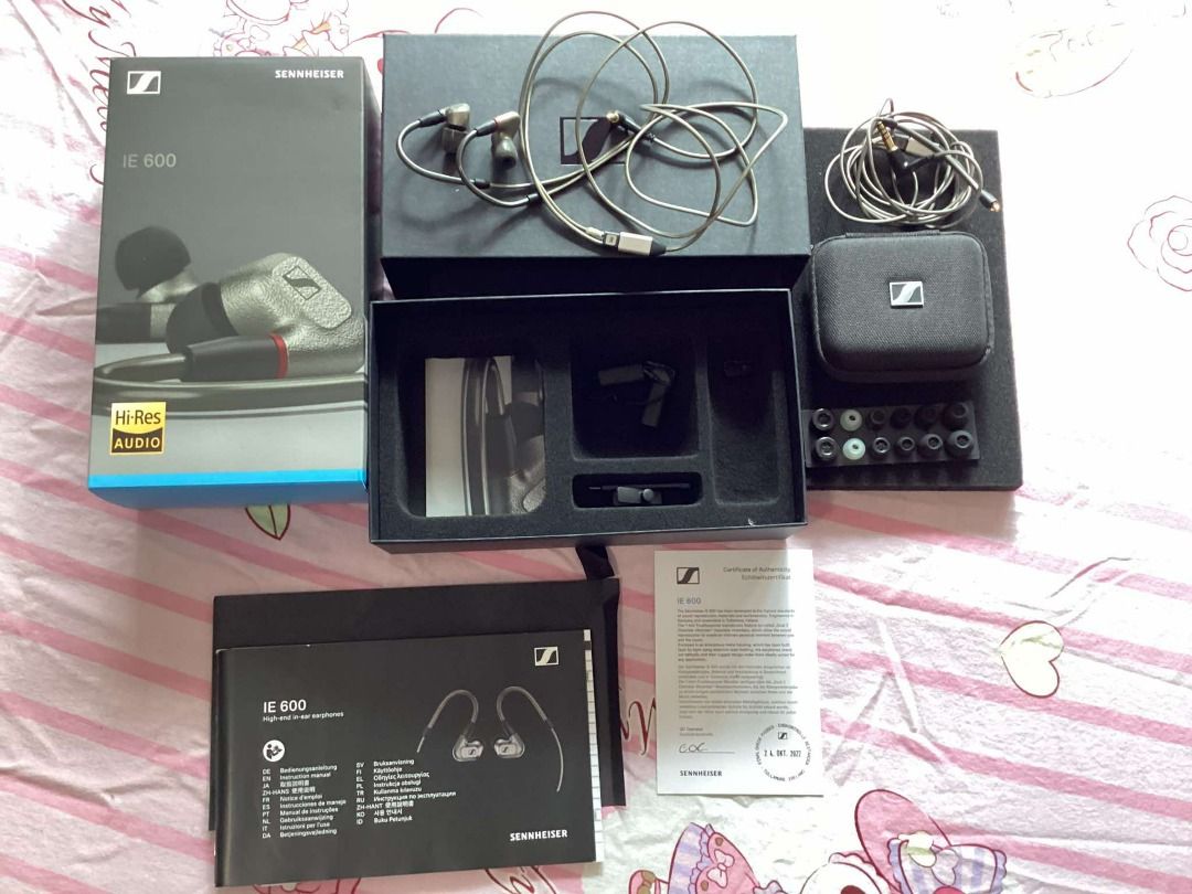 Sennheiser IE-600 IEM (Category: Earphones) located in Makati City. Submitted by november2554153 (Listing ID 1340716921, Image 3). Description: Arguably Sennheiser's best sounding IEM for the audio purist; bought from Egghead Shang 46k.