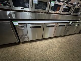 (Category: ) located in . Submitted by enenuba19 (Listing ID 1340696072, Image 1). Description: .