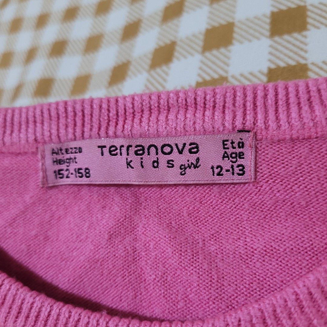 Terranova Pink Sweater (Category: Babies & Kids Fashion) located in Quezon City. Submitted by mrjdeclutter (Listing ID 1340772017, Image 2). Description: • Size can be XS for petite adult girls • Send me a message for sizing details and pictures for condition checking ☺️.