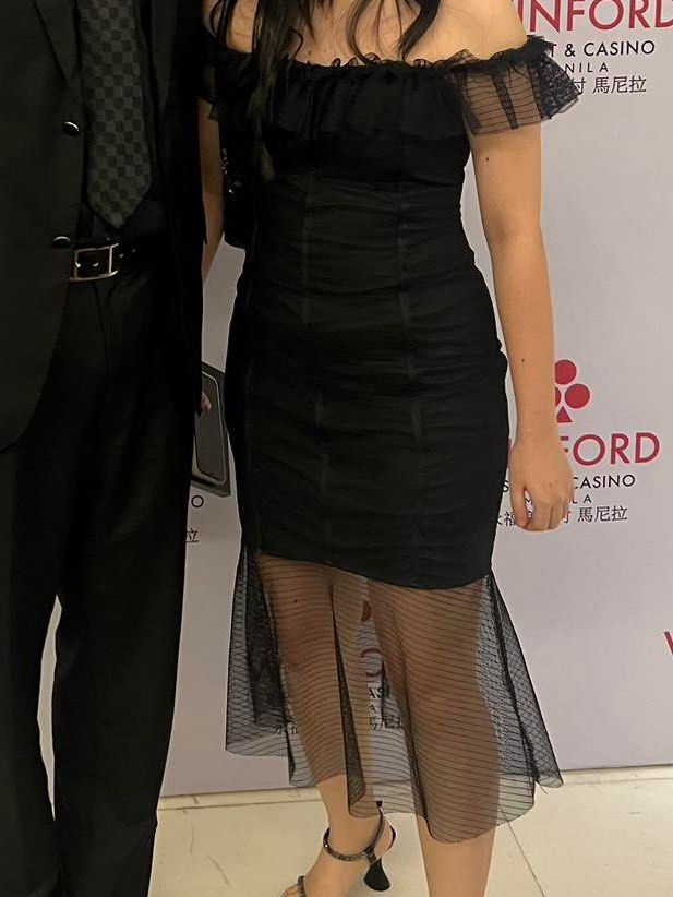 Trendyol black evening dress (Category: Dresses) located in Valenzuela. Submitted by decluttermaniac (Listing ID 1340688540, Image 2). Description: Bought this for 800+ Size M Used once only for an event🖤 Super cute and elegant✨ .
