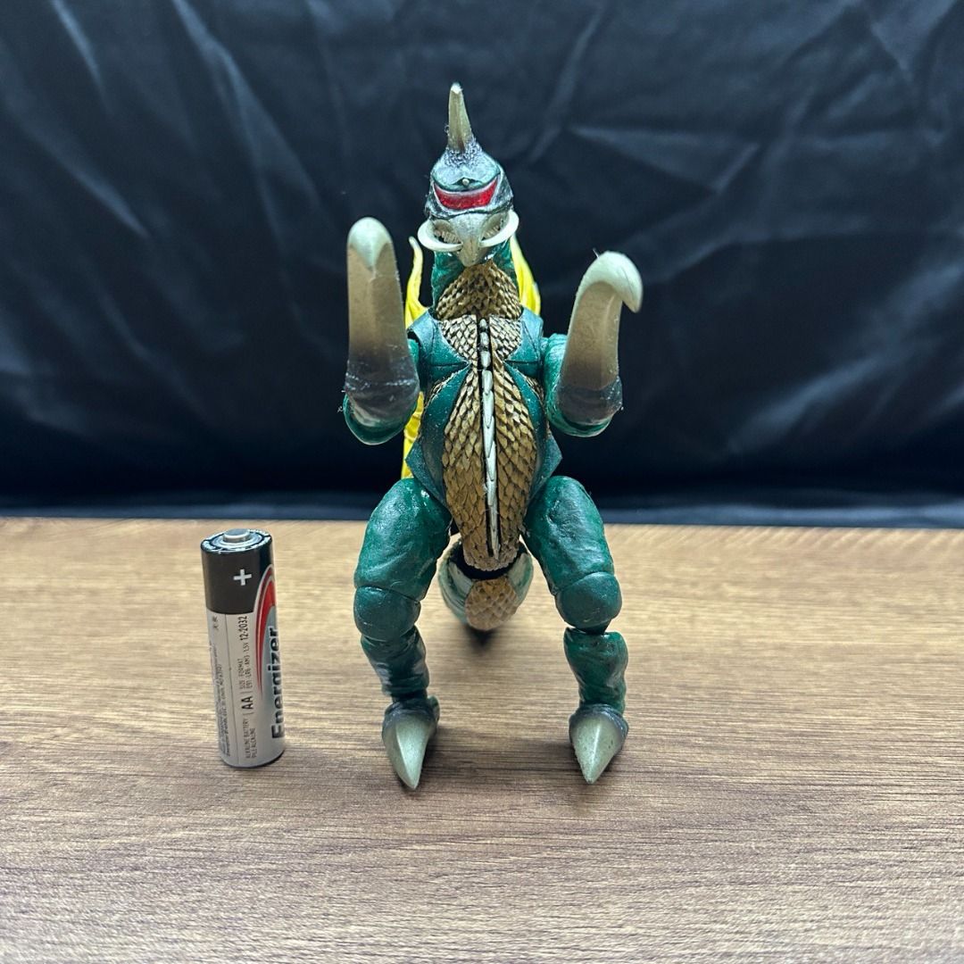 Vintage Limited Kaiyodo Revoltech Gigan 5.7