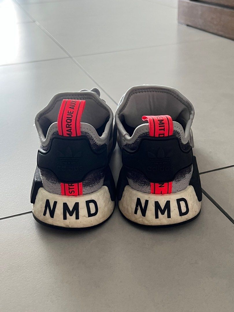 Nmd r1 store printed series