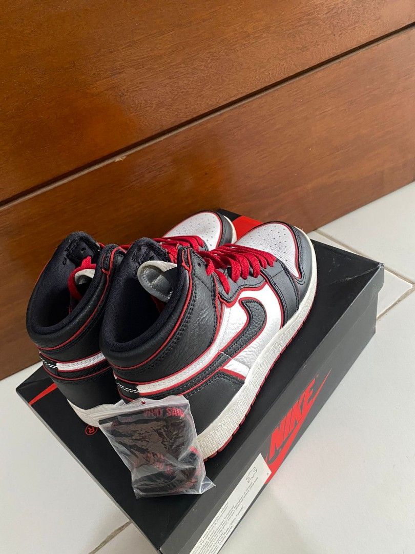 aj1 retro high bloodline