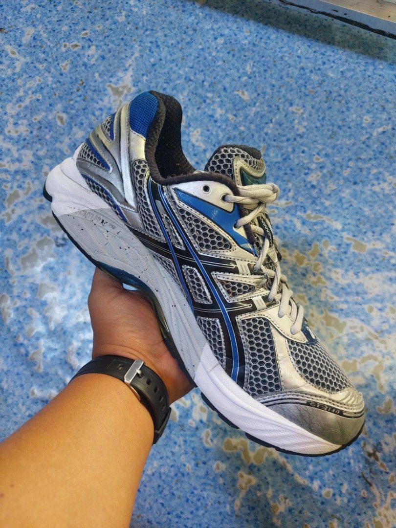 Asics Men s GT 2140 Running Athletic Shoes 4E 10.5 US Men s Fashion Footwear Sneakers on Carousell