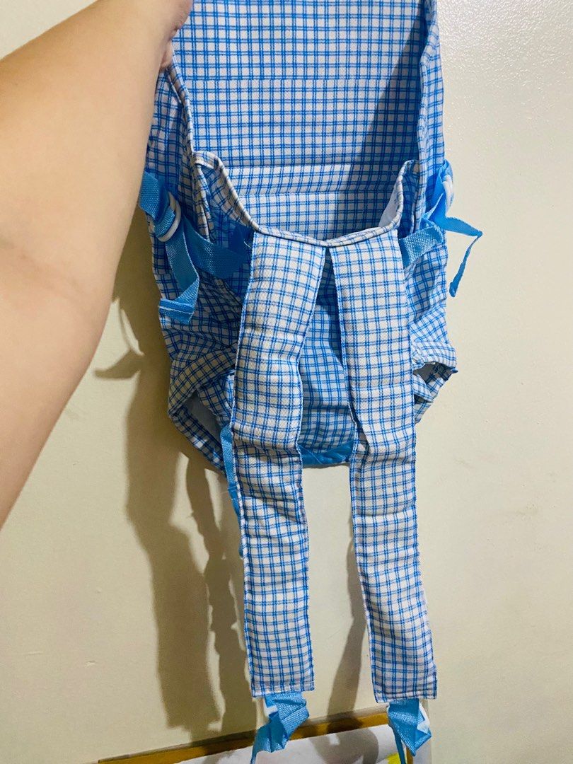 Baby Carrier Bag/Backpack 👶 (Category: Carriers & Slings) located in Manila. Submitted by med.siblings (Listing ID 1283614376, Image 2). Description: 🍼 Brand new 🍼Bought from Brunei for (26.90 BND) or (1,120 Pesos).