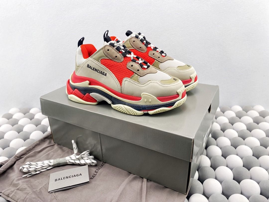 Balenciaga Tripls - S 巴黎1.0, 名牌, 鞋及波鞋- Carousell