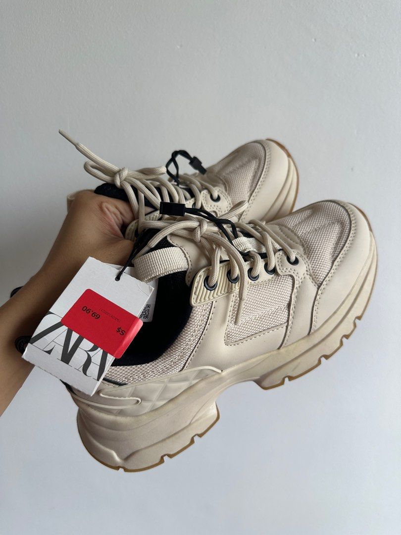 BNWT ZARA sneakers Women s Fashion Footwear Sneakers on Carousell