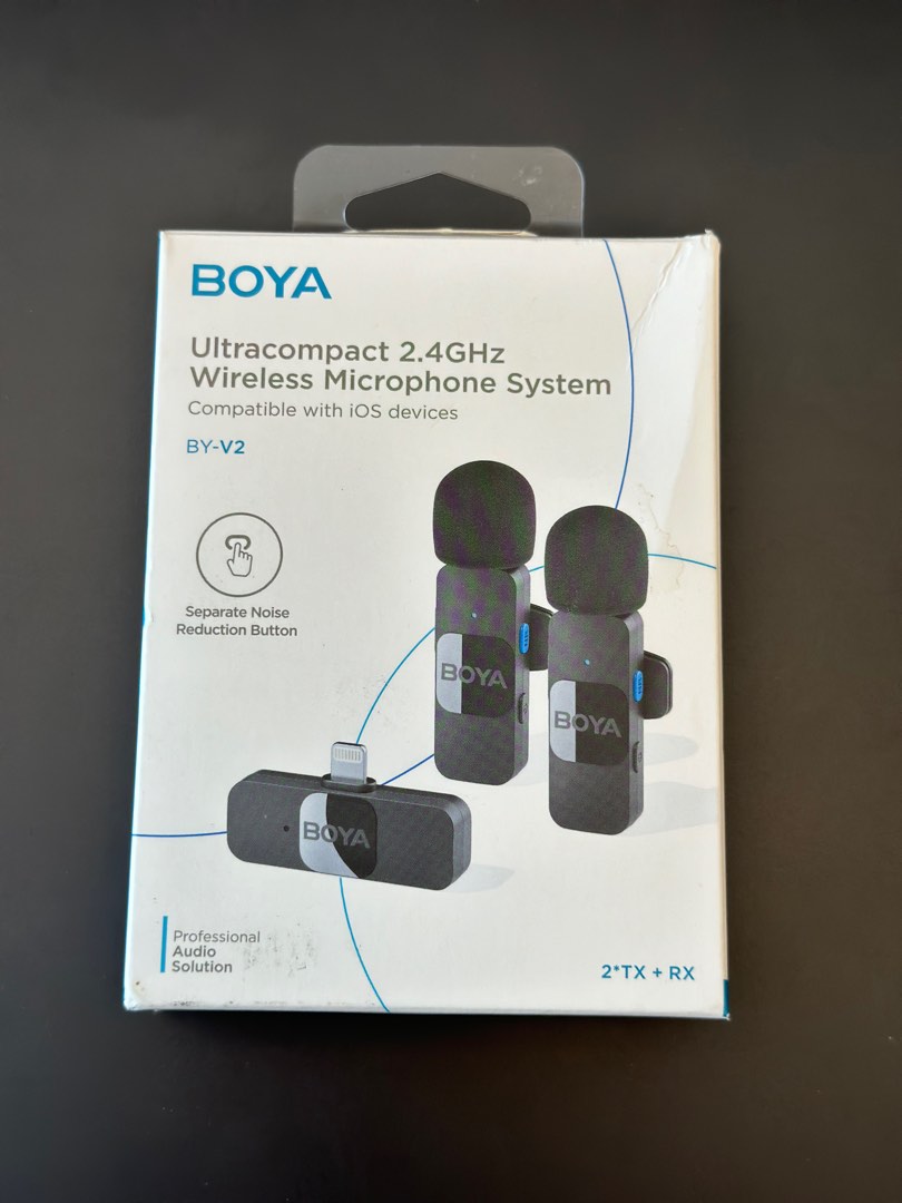 BOYA BY-V1/V10 Wireless Lavalier Mic (Clip-On), Hobbies & Toys