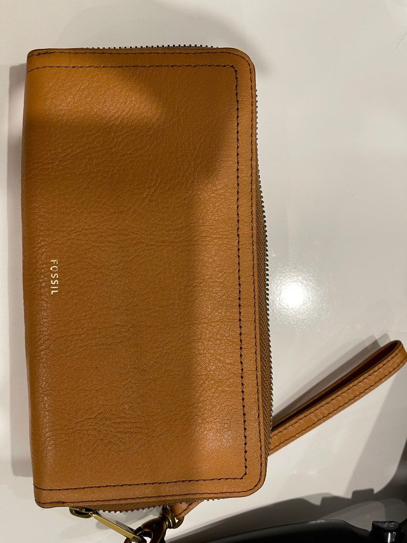 Brand new fossil long purse, Women's Fashion, Bags & Wallets, Wallets