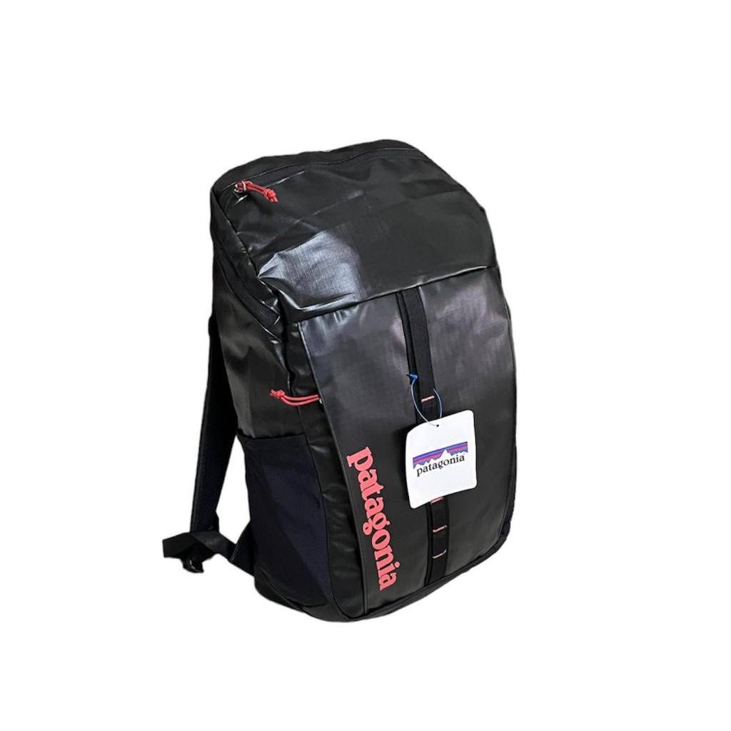 BRAND NEW IN STOCK) Patagonia Black Hole 25L Waterproof Bag