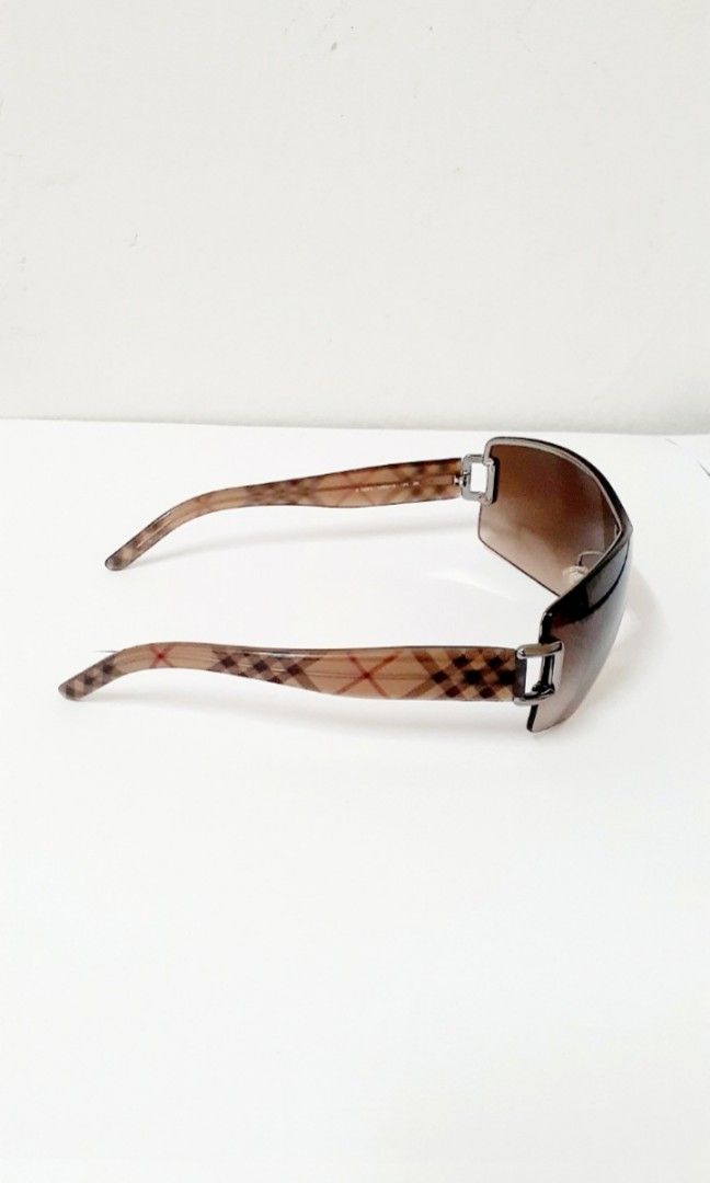BURBERRY Men s Sunglasses B3043 Gunmetal Shield Frame Brown Gradient Gunmetal Lenses Classic Check Pattern