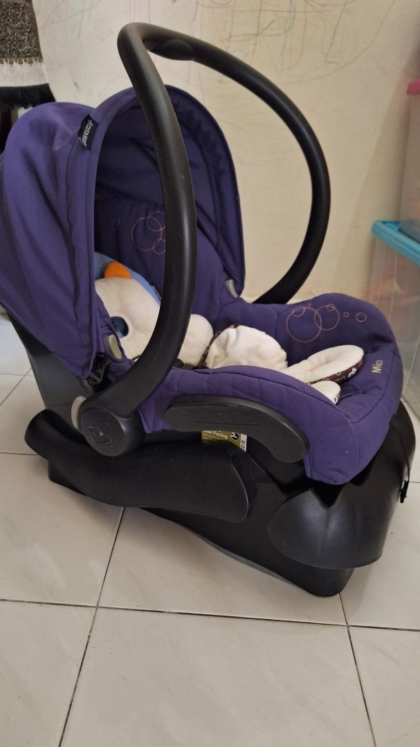 Maxi cosi pebble purple top