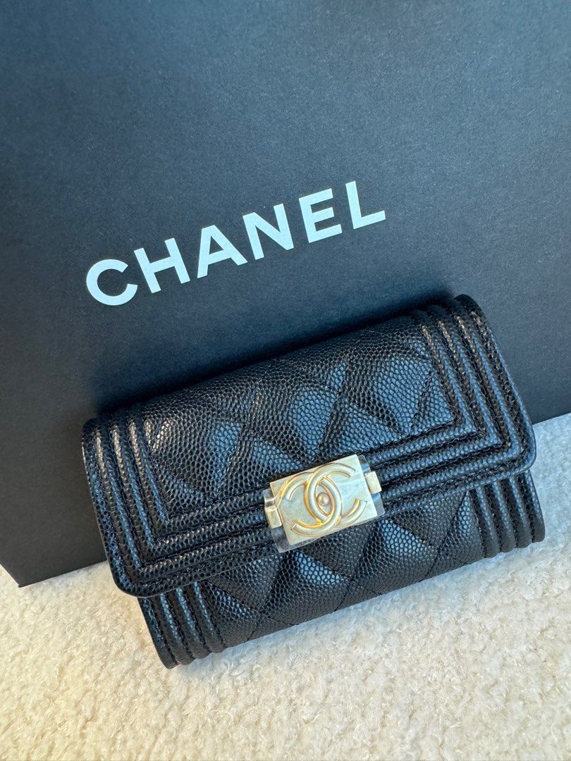 Chanel boy flap card holder outlet