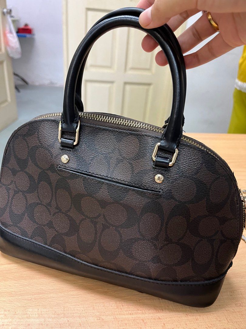 Coach Shoulder Bag Classic Design Women s Fashion Bags Wallets