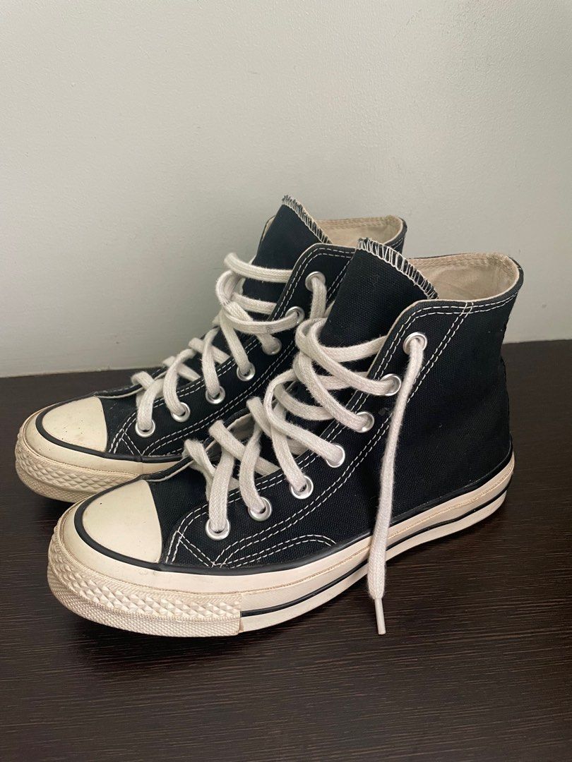 Converse 70’s (Selling low) (Category: Sneakers) located in Naga. Submitted by declutterbykn (Listing ID 1283449168, Image 2). Description: .