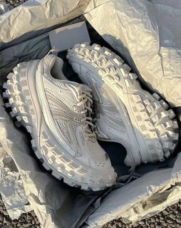 Balenciaga $800 running shoes hotsell