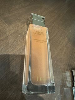 （分類：）位於 。 由 vc524 提交（商品編號 1283608596，圖片 1）。簡介： 。