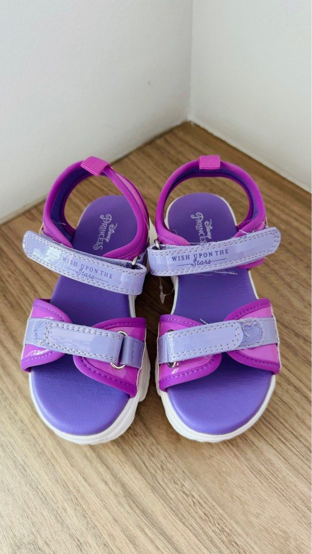 Rapunzel flip flops store