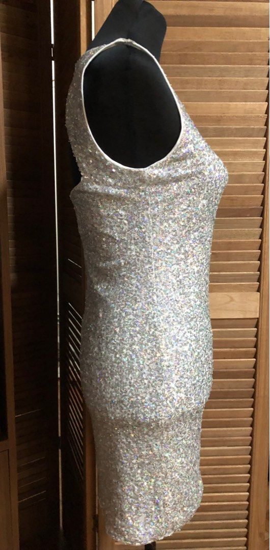 Divided H&M Sequin Dress, Women's Fashion, Dresses & Sets, Dresses on  Carousell