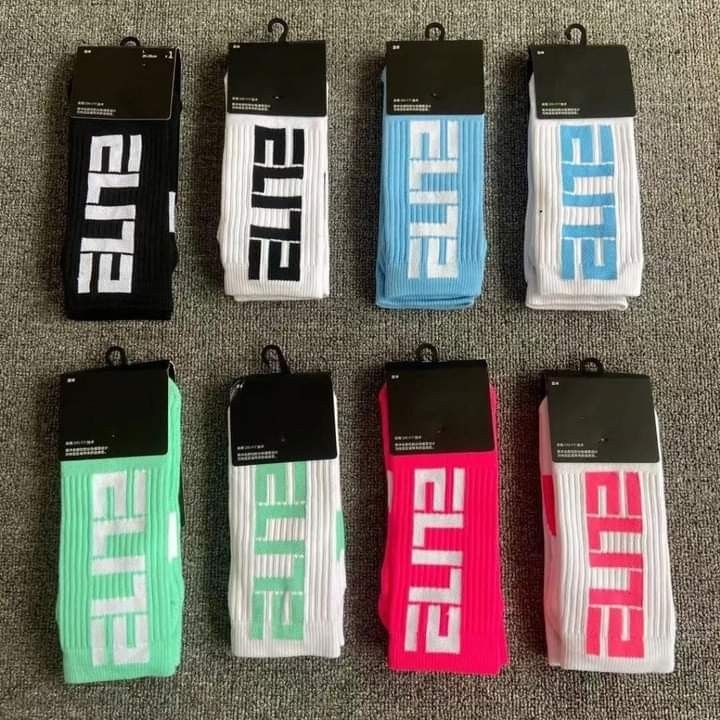 ELITE SOCKS (Category: Socks) located in Taguig. Submitted by courtsidecollection (Listing ID 1283442820, Image 1). Description: ELITE SOCKS MAKAPAL ANG TELA AND COMFY.