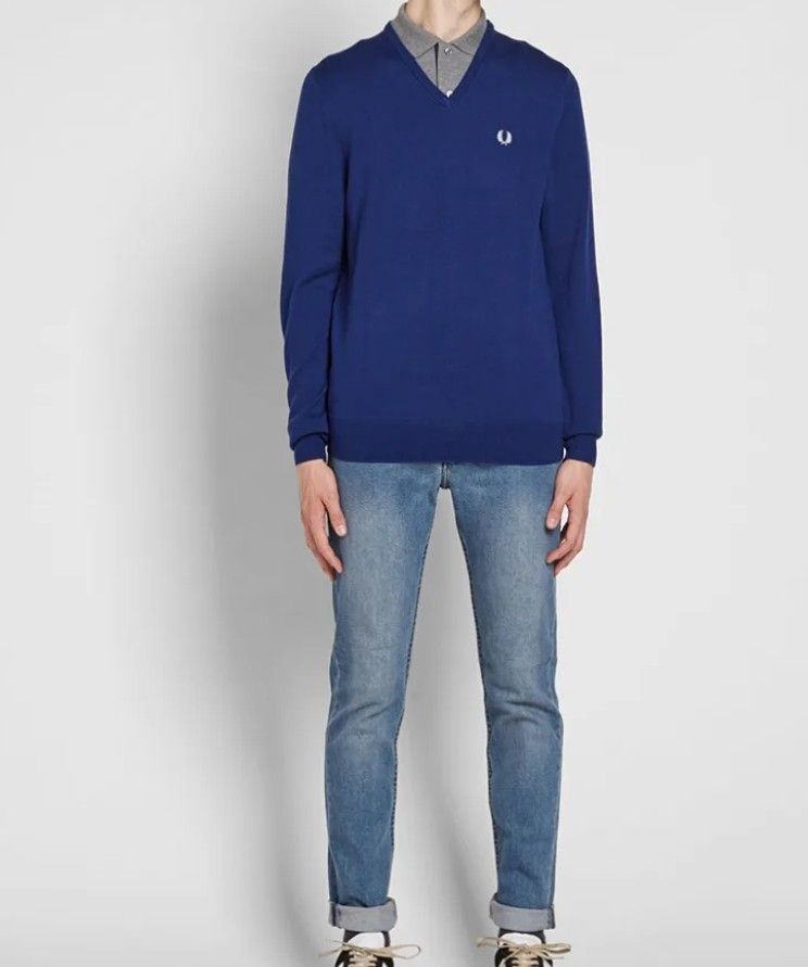 Fred perry merino wool v neck jumper shop