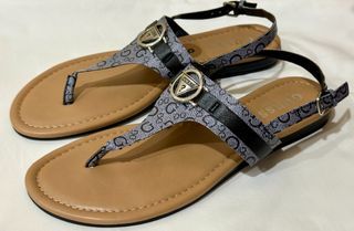 GUESS UPTOO CHARCOAL GRAY BLACK ANKLE STRAP FLAT SANDALS SHOES 6 or 8 36/37 or 38/39 SALE